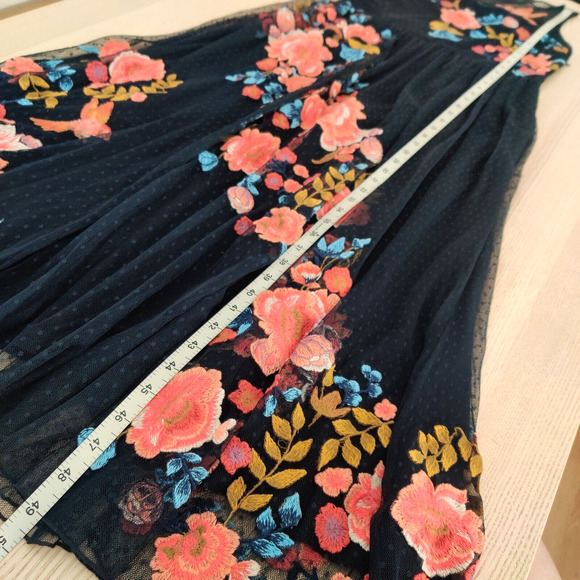 Sundance Kiera Hummingbird Midi Dress Size 4P Floral Embroidered Mesh Event $398 - Picture 15 of 16